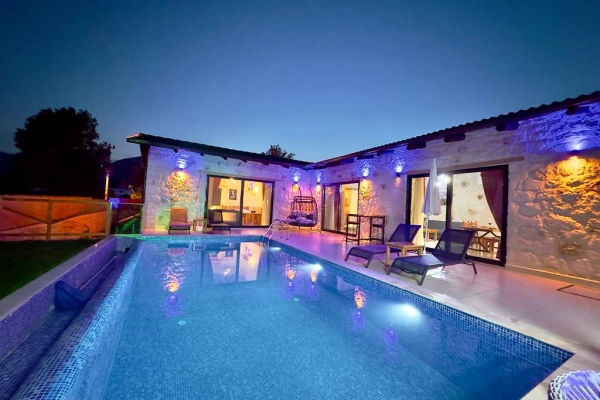 Kas kiralik villa tomrul 25 2745