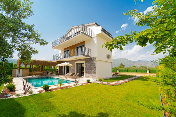 Yesiluzumlu kiralik villa fort 39 4179